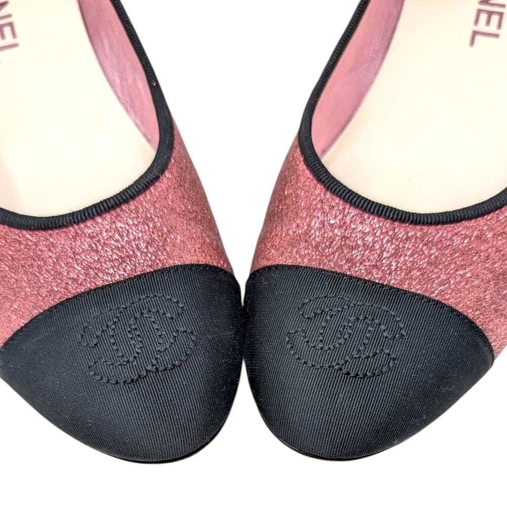 Chanel Ballet Block Heel Pumps Pink Glitter Grosgrain Cap Toe CC Logo 37.5 | 7 - Picture 2 of 13
